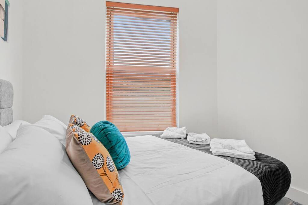 Charming 2 Bed Apartment Free Wifi Close To Camden Londra Esterno foto