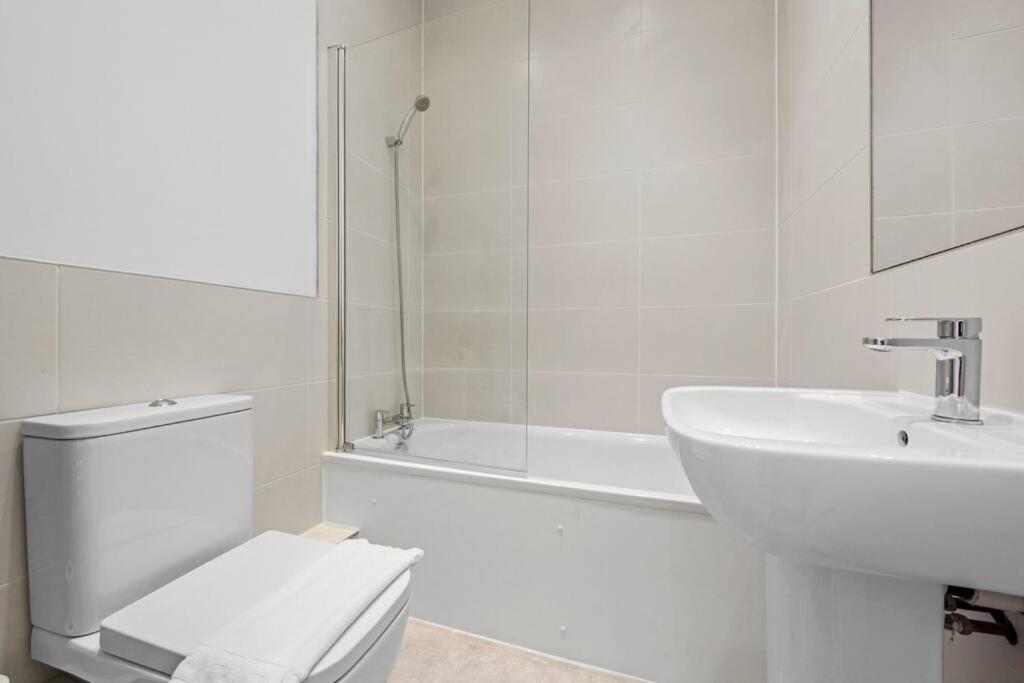 Charming 2 Bed Apartment Free Wifi Close To Camden Londra Esterno foto